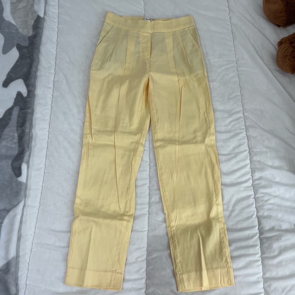 Aritzia pants